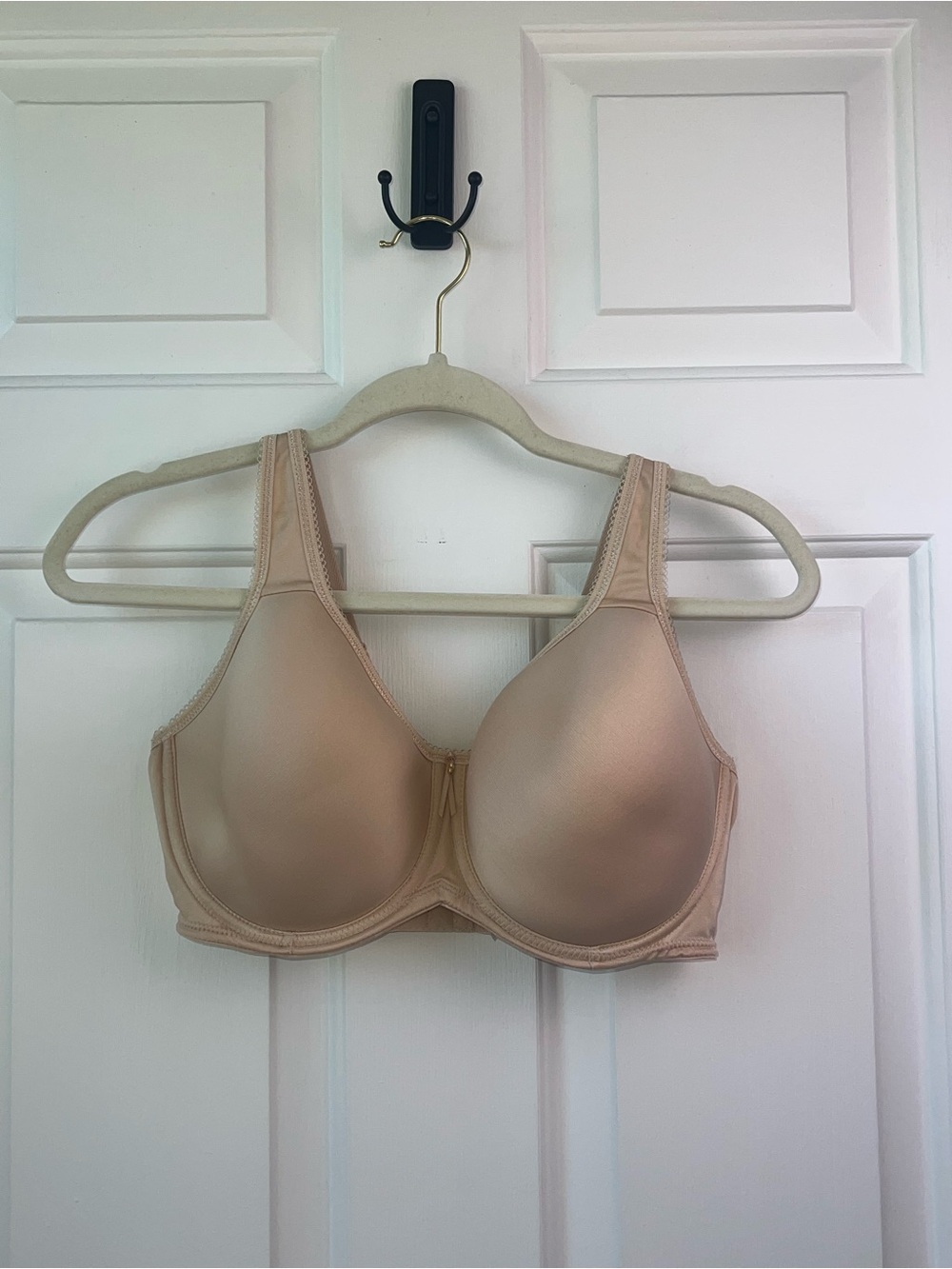 Wacoal Basic Beauty Spacer Underwire T-shirt bra